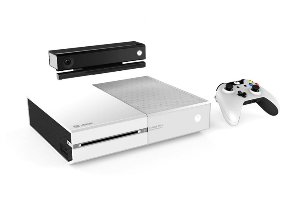 Xbox One pode ganhar versões branca e sem drive de disco