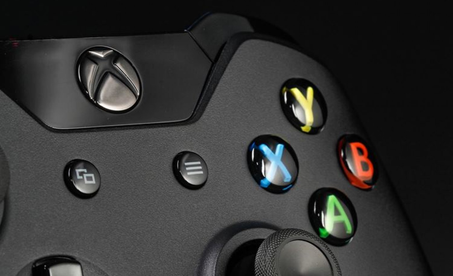 Microsoft premia os primeiros compradores do Xbox One