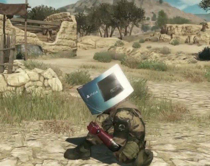 Metal Gear Solid 5 e todas as utilidades de uma caixa de papelão