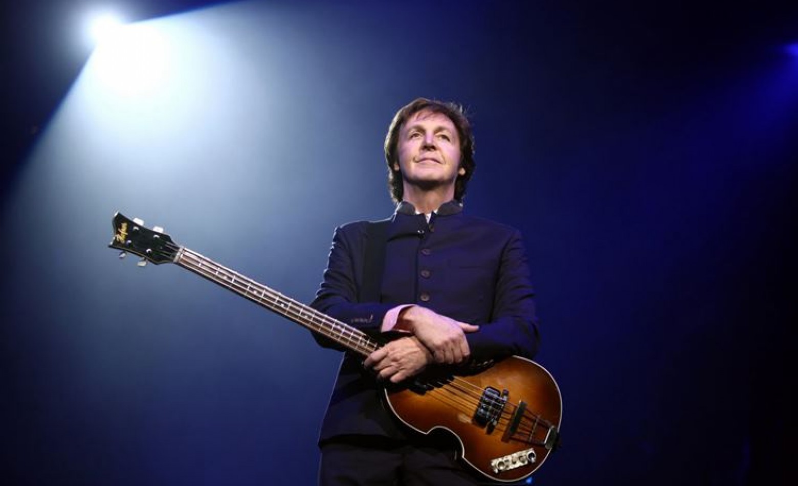 Ouça o tema de Destiny, interpretado por Paul McCartney