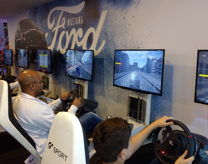 Gran Turismo Sport leva games e velocidade ao Salão do Automóvel