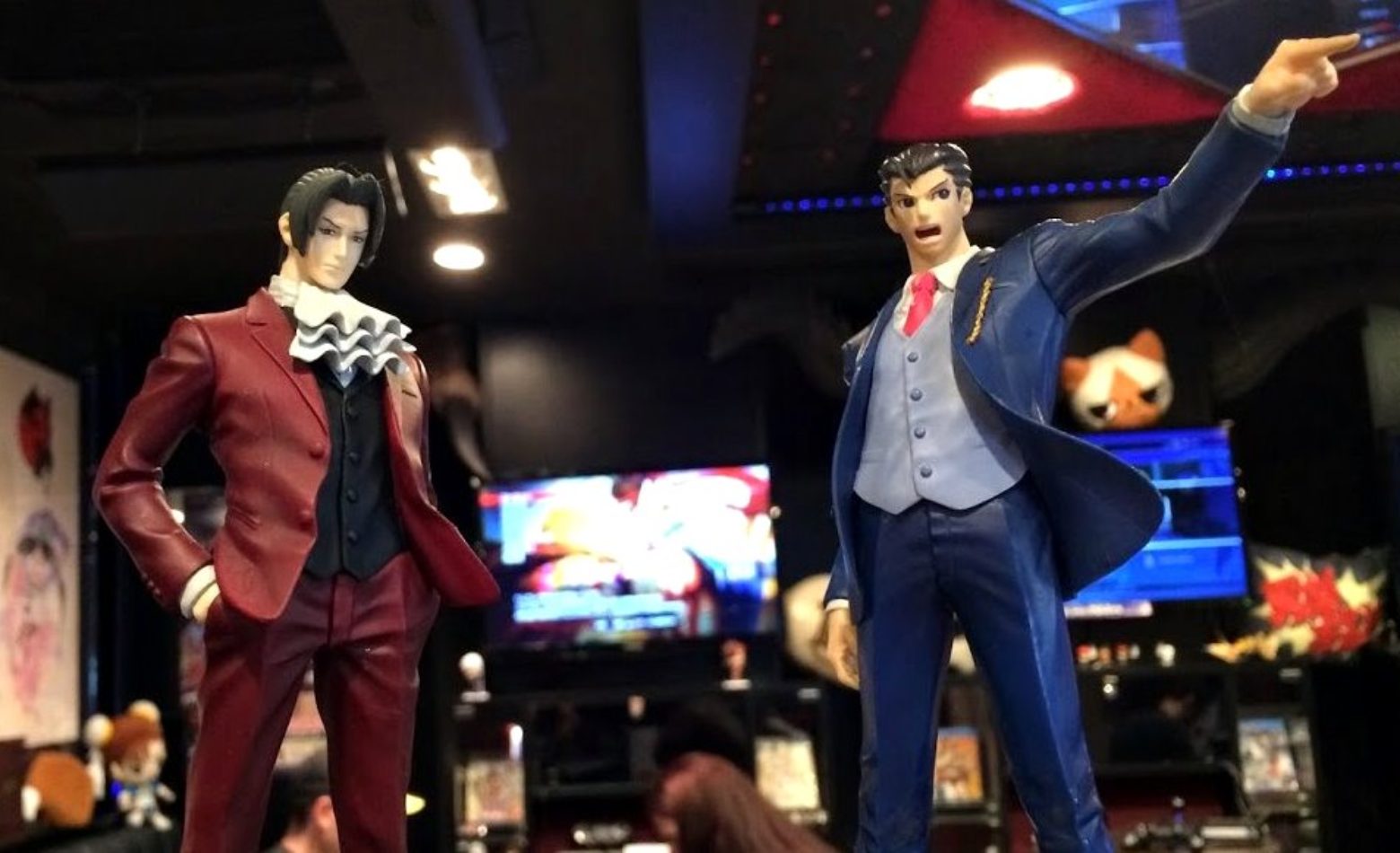 Uma visita ao Bar da Capcom em Tóquio [NGP no Japão]